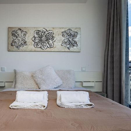 Oakland Apartment W/ Sea View By Lovelystay Portimao Bagian luar foto