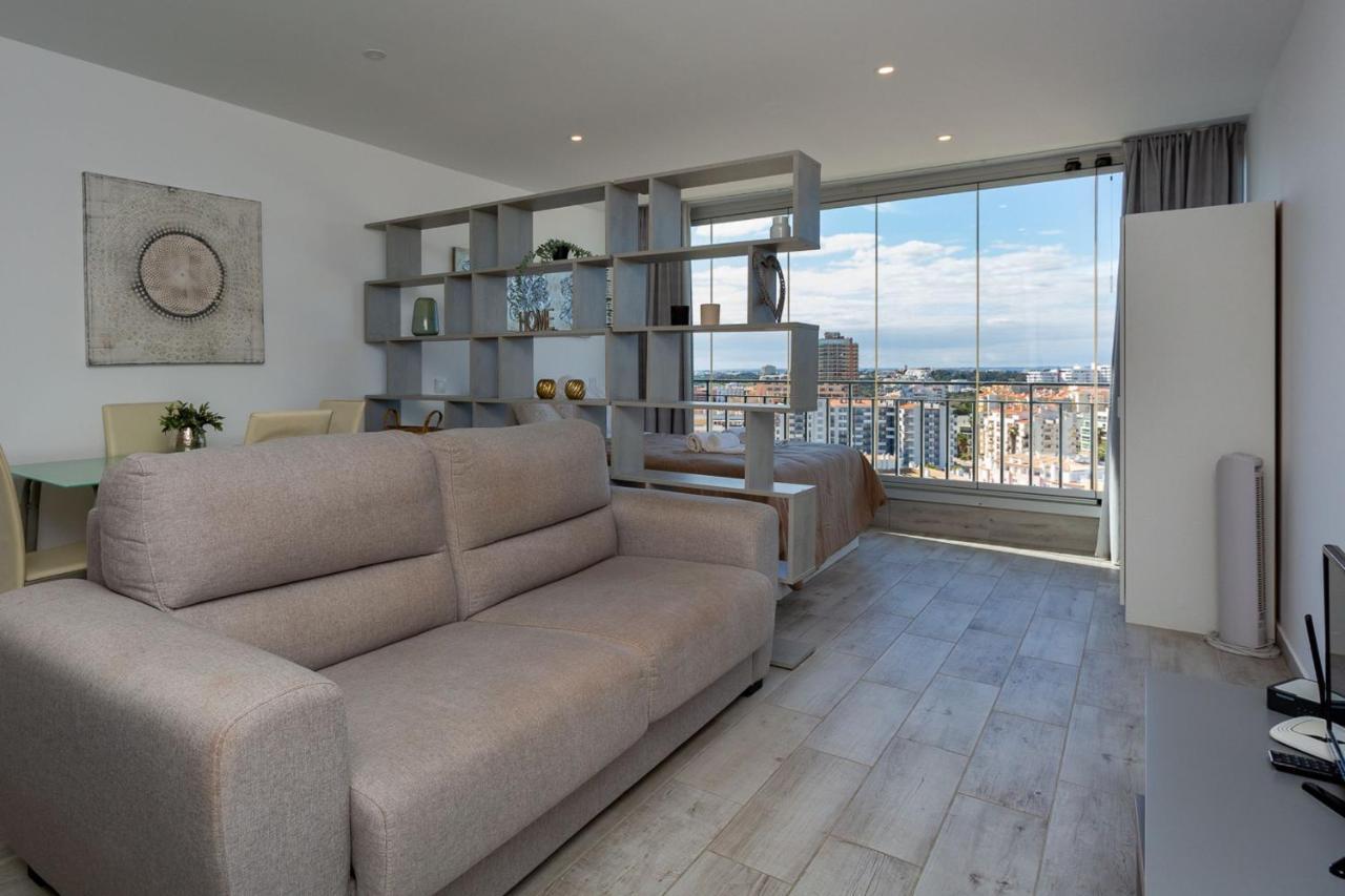 Oakland Apartment W/ Sea View By Lovelystay Portimao Bagian luar foto